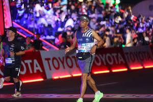 BIB: 856
                            <button type="button" onclick="openModal(23200830)" class="btn btn-primary btn-sm float-right btn-popup" data-toggle="modal" data-target=".modal-high-quality">
                        <i class="fas fa-shopping-cart"></i> Add to Cart
                    </button>
                                            <button type="button" onclick="isThisMe(23200830, true)" class="btn btn-success btn-sm float-right btn-popup btn-isme hidden" data-toggle="tooltip" data-placement="bottom" title="นี่คือรูปของคุณใช่ไหม คลิกที่นี่เพื่อเอาเข้าอัลบั้ม">
                        <i class="fas fa-plus"></i> Add to album
                    </button>
                    <button type="button" onclick="isThisMe(23200830, false)" class="btn btn-warning btn-sm float-right btn-popup btn-isnotme hidden">
                        <i class="fas fa-ban"></i> Remove from album
                    </button>